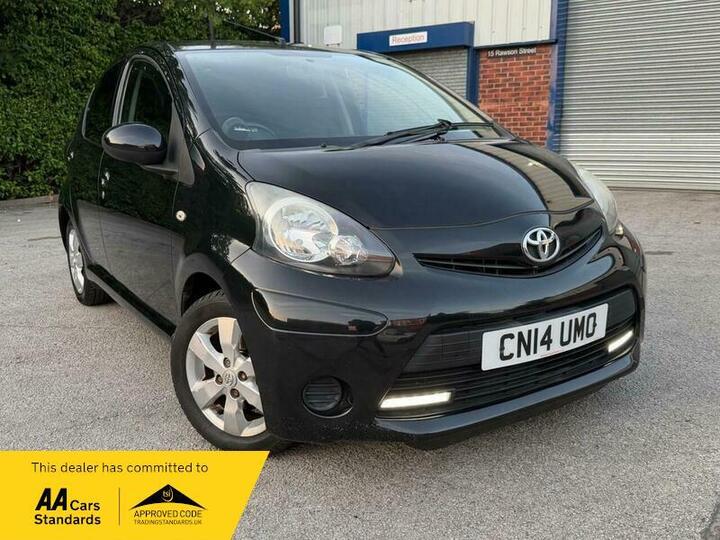Toyota AYGO 1.0 VVT-i Move Euro 5 5dr