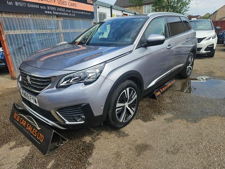 Peugeot 5008 1.5 BlueHDi Allure Euro 6 (s/s) 5dr Peugeot 5008 1.5 BlueHDi Allure Euro 6 (s/s) 5dr