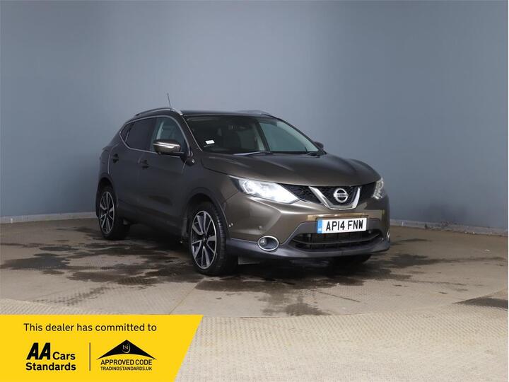 Nissan Qashqai 1.2 DIG-T Tekna 2WD Euro 5 (s/s) 5dr