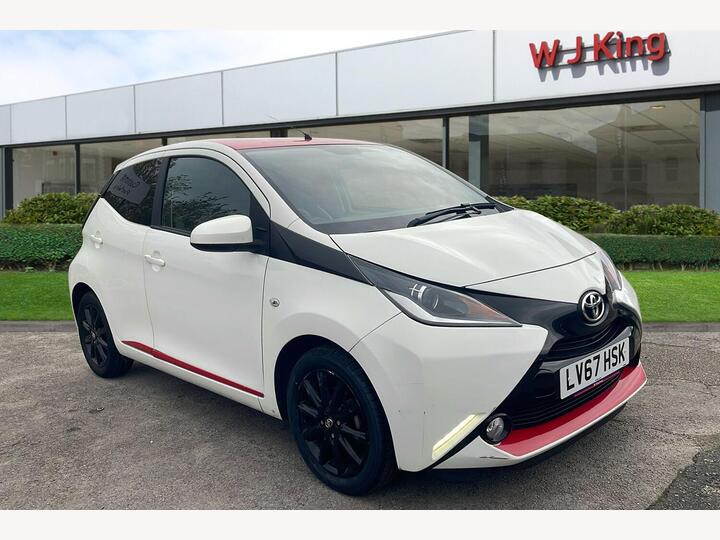 Toyota Aygo 1.0 VVT-i X-press X-shift Euro 6 5dr