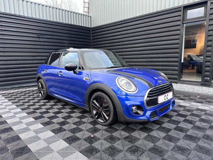 MINI Hatch 1.5 Cooper Sport Steptronic Euro 6 (s/s) 5dr