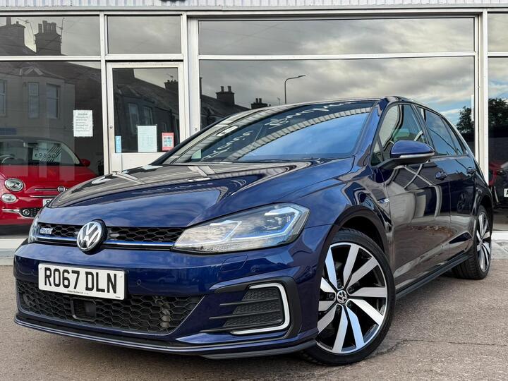 Volkswagen Golf 1.4 TSI 8.7kWh GTE Advance DSG Euro 6 (s/s) 5dr