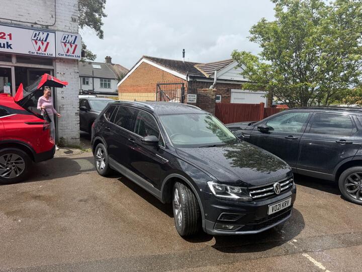 Volkswagen Tiguan Allspace 1.5 TSI EVO Match Euro 6 (s/s) 5dr Volkswagen Tiguan Allspace 1.5 TSI EVO Match Euro 6 (s/s) 5dr