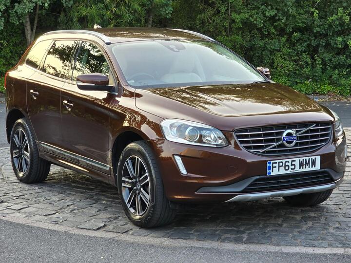 Volvo XC60 2.4 D5 SE Lux Nav AWD Euro 6 (s/s) 5dr