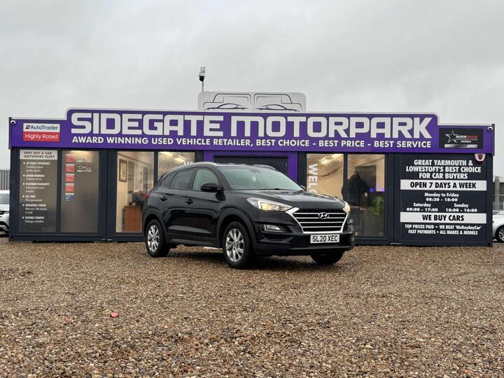 Hyundai TUCSON 1.6 GDi SE Nav Euro 6 (s/s) 5dr Hyundai TUCSON 1.6 GDi SE Nav Euro 6 (s/s) 5dr