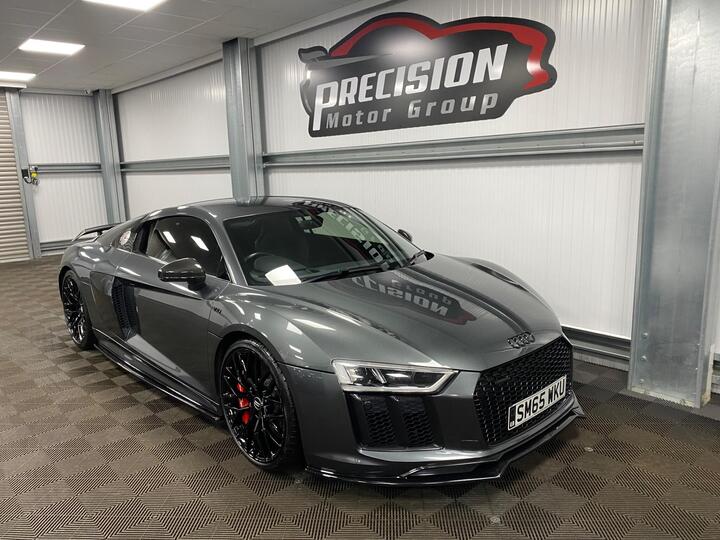 Audi R8 5.2 FSI V10 Plus S Tronic Quattro Euro 6 (s/s) 2dr