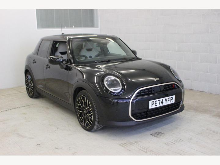 MINI Hatch 2.0S Exclusive Steptronic Euro 6 (s/s) 5dr