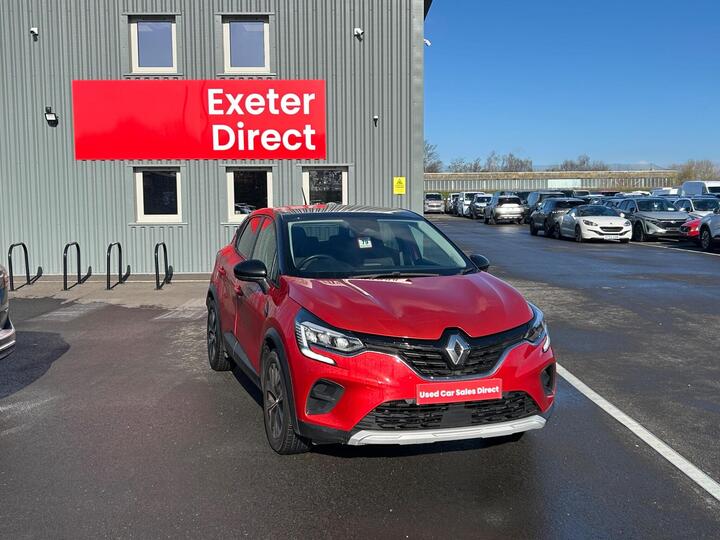 Renault Captur 1.0 TCe SE Limited Euro 6 (s/s) 5dr Renault Captur 1.0 TCe SE Limited Euro 6 (s/s) 5dr