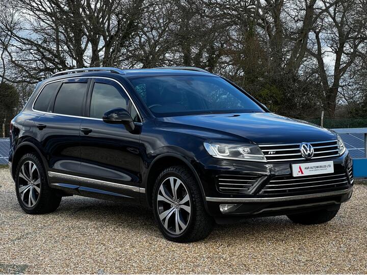 Volkswagen Touareg 3.0 TDI V6 BlueMotion Tech R-Line Tiptronic 4WD Euro 6 (s/s) 5dr