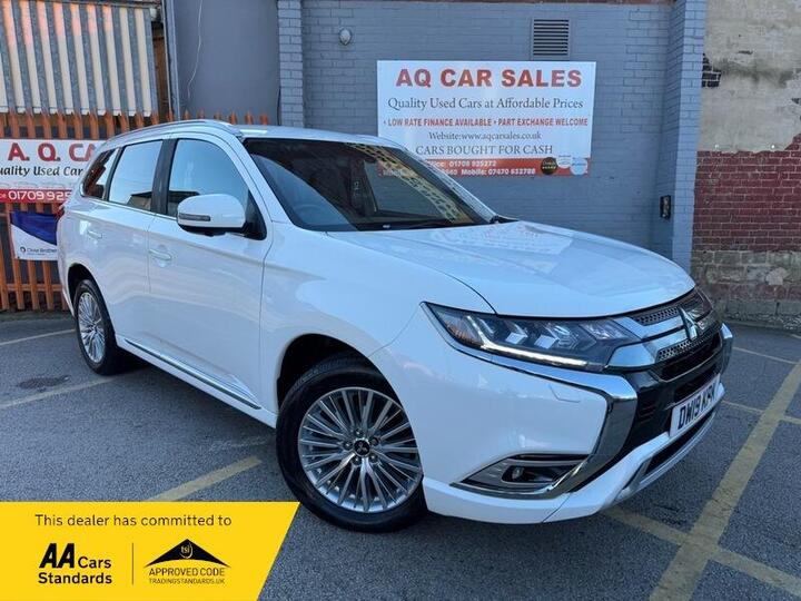 Mitsubishi Outlander 2.4h TwinMotor 13.8kWh 4h CVT 4WD Euro 6 (s/s) 5dr