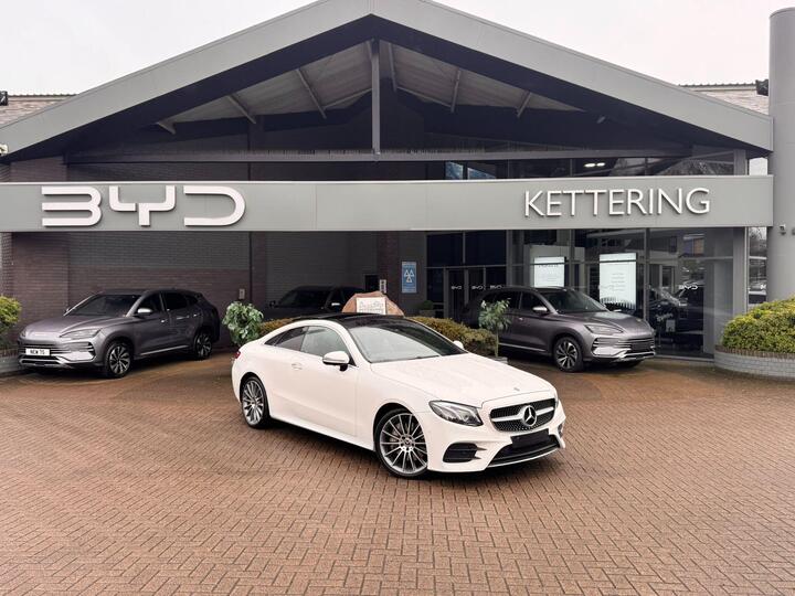 Mercedes-Benz E Class 3.0 E400 V6 AMG Line (Premium Plus) G-Tronic+ 4MATIC Euro 6 (s/s) 2dr Mercedes-Benz E Class 3.0 E400 V6 AMG Line (Premium Plus) G-Tronic+ 4MATIC Euro 6 (s/s) 2dr