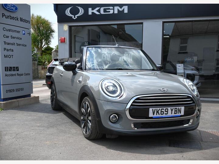 MINI Convertible 1.5 Cooper Exclusive Steptronic Euro 6 (s/s) 2dr