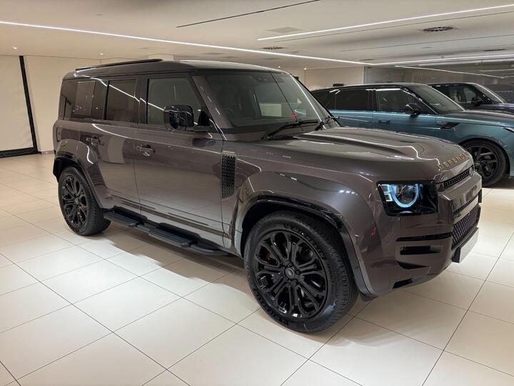 Land Rover Defender 110 4.4 P635 V8 MHEV OCTA Auto 4WD Euro 6 (s/s) 5dr