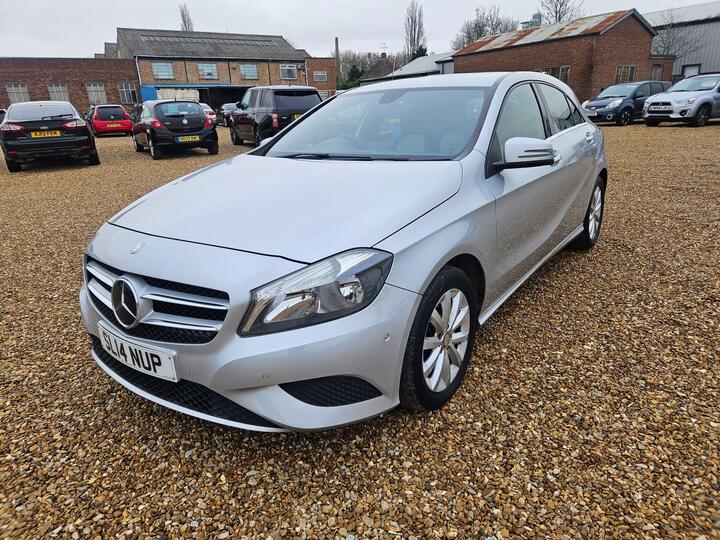 Mercedes-Benz A Class 1.5 A180 CDI SE 7G-DCT Euro 5 (s/s) 5dr Mercedes-Benz A Class 1.5 A180 CDI SE 7G-DCT Euro 5 (s/s) 5dr