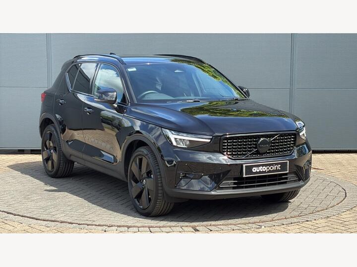 Volvo XC40 2.0 B4 MHEV Plus Black Edition DCT Auto Euro 6 (s/s) 5dr