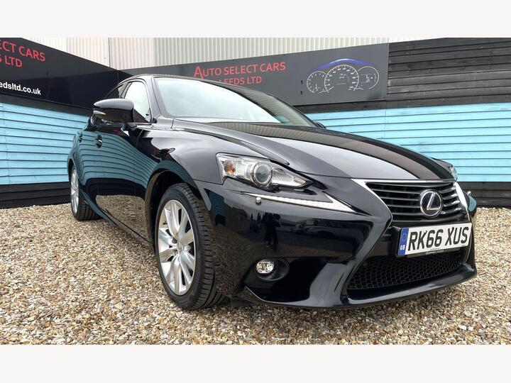 Lexus IS 2.5 300h Executive Edition E-CVT Euro 6 (s/s) 4dr
