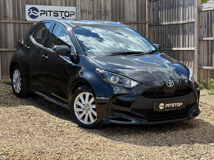 Toyota Yaris 1.5 VVT-h Icon E-CVT Euro 6 (s/s) 5dr