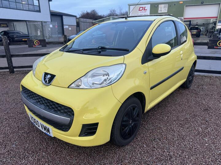 Peugeot 107 1.0 12V Urban 2 Tronic Euro 4 3dr