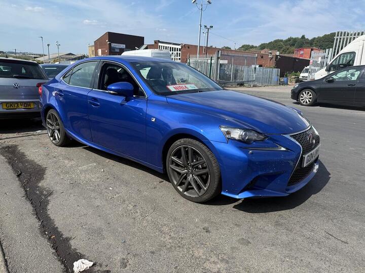 Lexus IS 2.5 300h F Sport E-CVT Euro 5 (s/s) 4dr