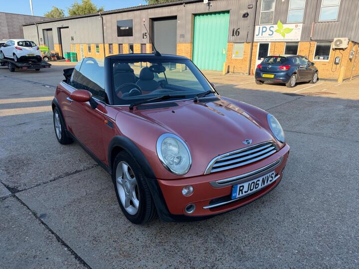 MINI Convertible 1.6 Cooper Euro 3 2dr