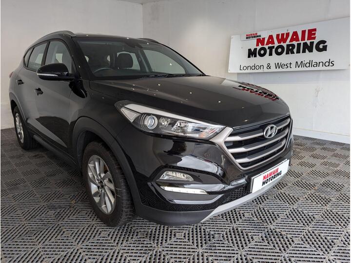 Hyundai TUCSON 2.0 CRDi Blue Drive SE Nav Euro 6 (s/s) 5dr Hyundai TUCSON 2.0 CRDi Blue Drive SE Nav Euro 6 (s/s) 5dr