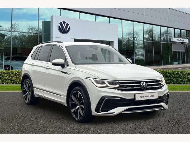 Volkswagen Tiguan 1.5 TSI R-Line DSG Euro 6 (s/s) 5dr Volkswagen Tiguan 1.5 TSI R-Line DSG Euro 6 (s/s) 5dr