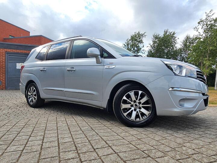 SsangYong Turismo 2.2D ELX T-Tronic 4WD Selectable Euro 6 5dr