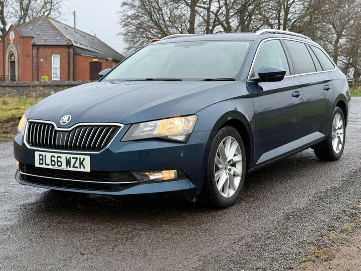 Skoda Superb 2.0 TDI SE Business Euro 6 (s/s) 5dr Skoda Superb 2.0 TDI SE Business Euro 6 (s/s) 5dr