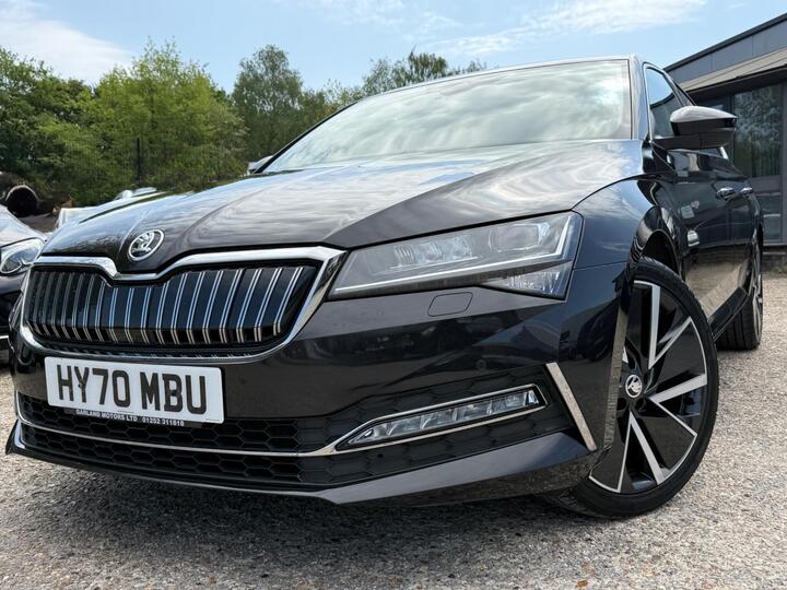 Skoda Superb 1.4 TSI IV 13kWh SE L DSG Euro 6 (s/s) 5dr Skoda Superb 1.4 TSI IV 13kWh SE L DSG Euro 6 (s/s) 5dr
