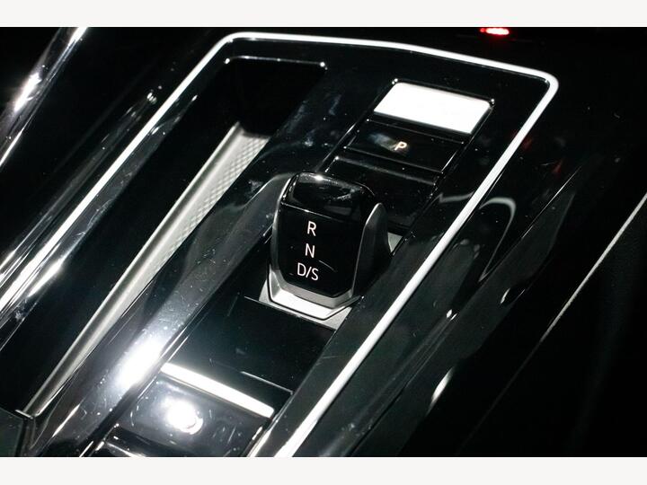 Land Rover Range Rover Sport 3.0 D300 MHEV Dynamic SE Auto 4WD Euro 6 (s/s) 5dr