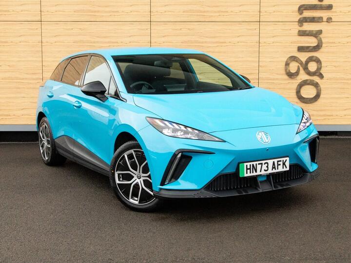 MG MG4 64kWh Trophy Long Range Auto 5dr