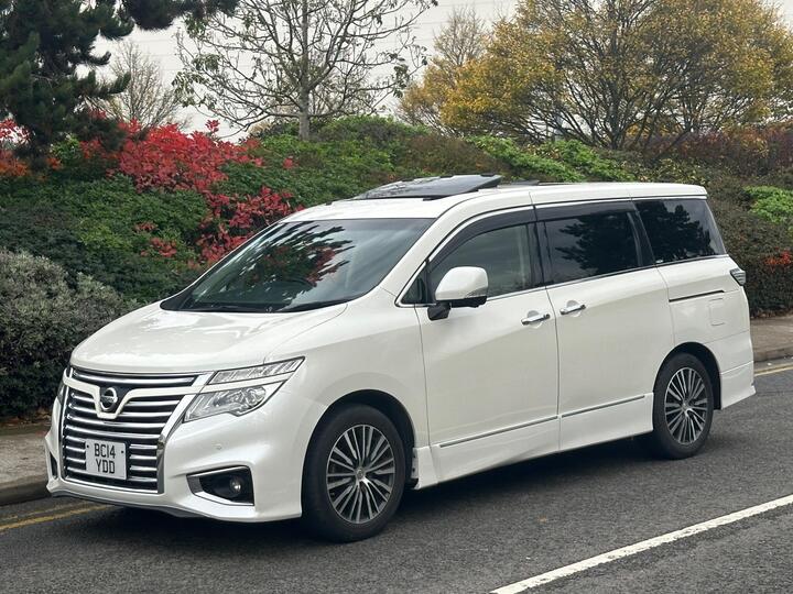 Nissan Elgrand 2.5 Rider HighWay Star 7 Seat Automatic Nissan Elgrand 2.5 Rider HighWay Star 7 Seat Automatic