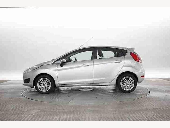Ford Fiesta 1.0T EcoBoost Zetec Euro 5 (s/s) 3dr