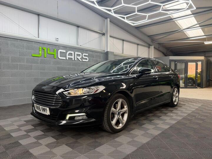 Ford MONDEO 2.0 TDCi Titanium Euro 6 (s/s) 5dr