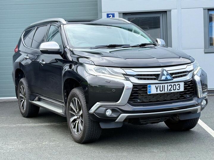 Mitsubishi Shogun Sport 2.4D 4 Auto 4WD Euro 6 5dr Mitsubishi Shogun Sport 2.4D 4 Auto 4WD Euro 6 5dr