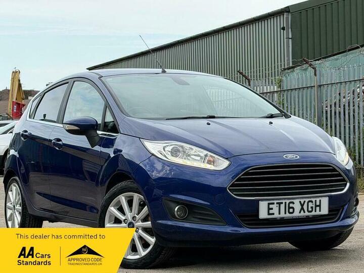 Ford Fiesta 1.0T EcoBoost Titanium Euro 6 (s/s) 5dr