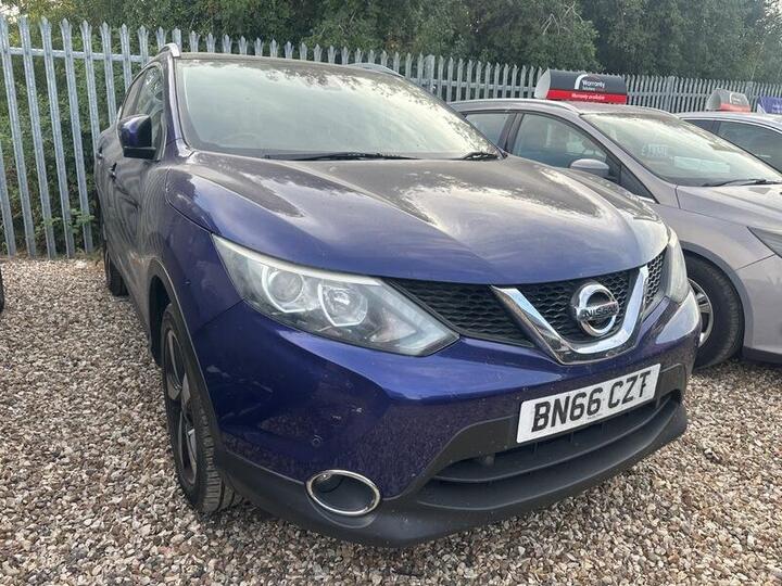 Nissan Qashqai 1.2 DIG-T N-Connecta 2WD Euro 6 (s/s) 5dr