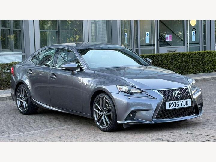 Lexus IS 2.5 300h F Sport E-CVT Euro 5 (s/s) 4dr