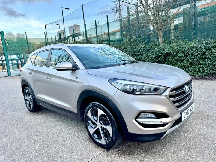 Hyundai TUCSON 1.7 CRDi Blue Drive Sport Edition Euro 6 (s/s) 5dr