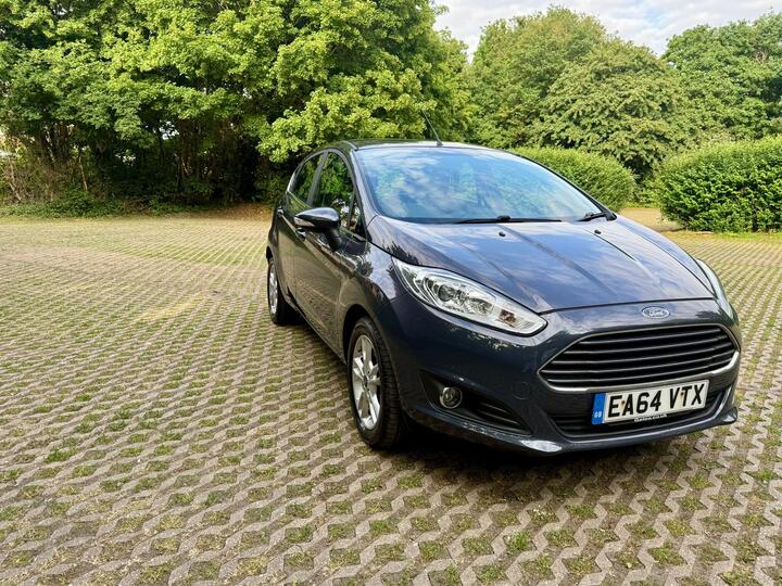 Ford Fiesta 1.0T EcoBoost Zetec Euro 5 (s/s) 5dr