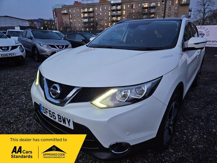 Nissan Qashqai 1.2 DIG-T N-Connecta 2WD Euro 6 (s/s) 5dr