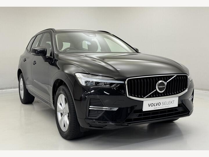 Volvo XC60 2.0 B5 MHEV Momentum Auto Euro 6 (s/s) 5dr