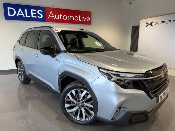 Subaru FORESTER 2.0 I E-Boxer Touring Lineartronic 4WD Euro 6 (s/s) 5dr