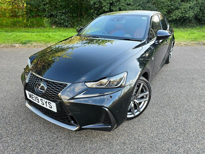 Lexus IS 2.5 300h F Sport E-CVT Euro 6 (s/s) 4dr