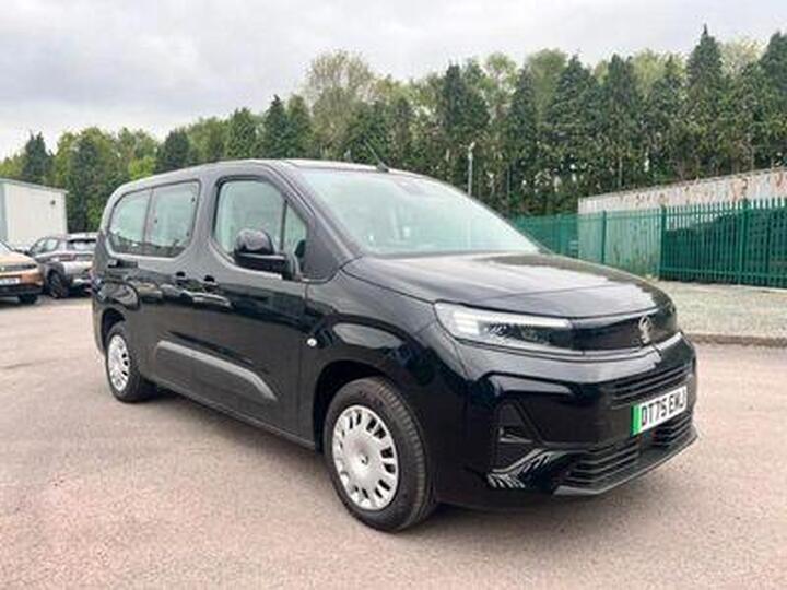 Vauxhall Combo Life Electric 52kWh Design XL MPV Auto 5dr (7.4kW Charger)