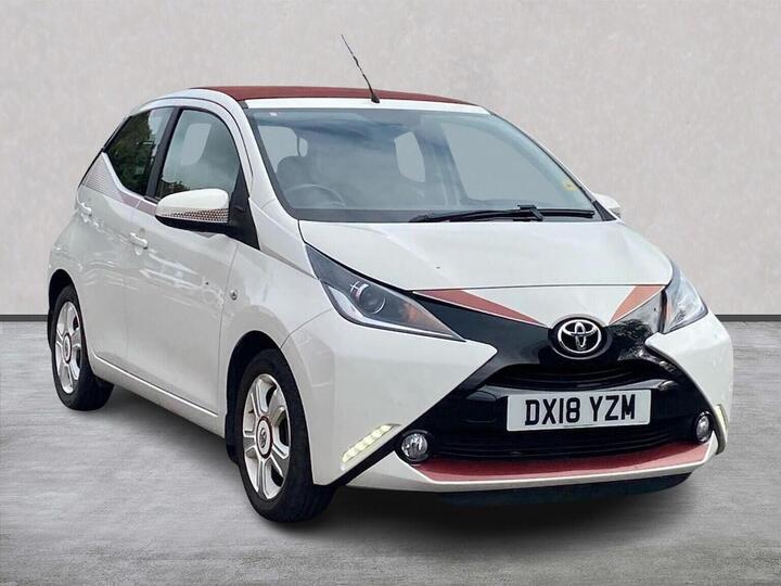 Toyota AYGO 1.0 VVT-i X-claim Funroof Euro 6 5dr