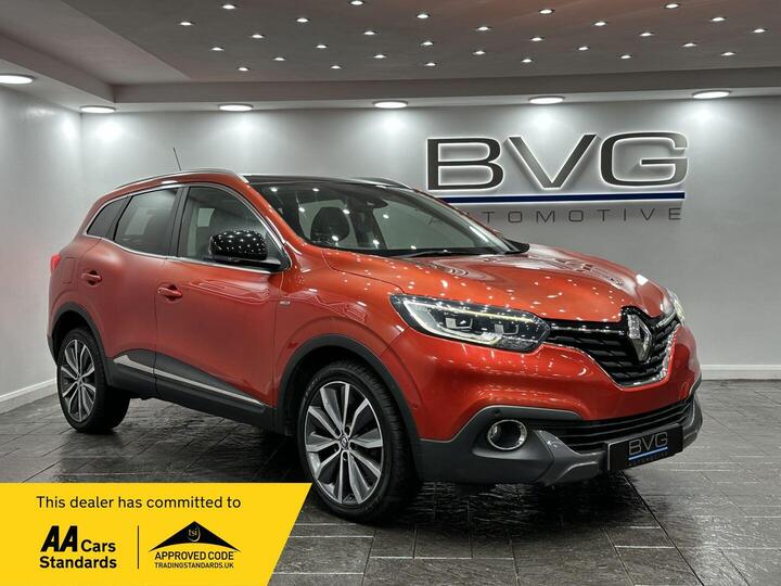 Renault Kadjar 1.6 DCi Signature Nav 4WD Euro 6 (s/s) 5dr Renault Kadjar 1.6 DCi Signature Nav 4WD Euro 6 (s/s) 5dr