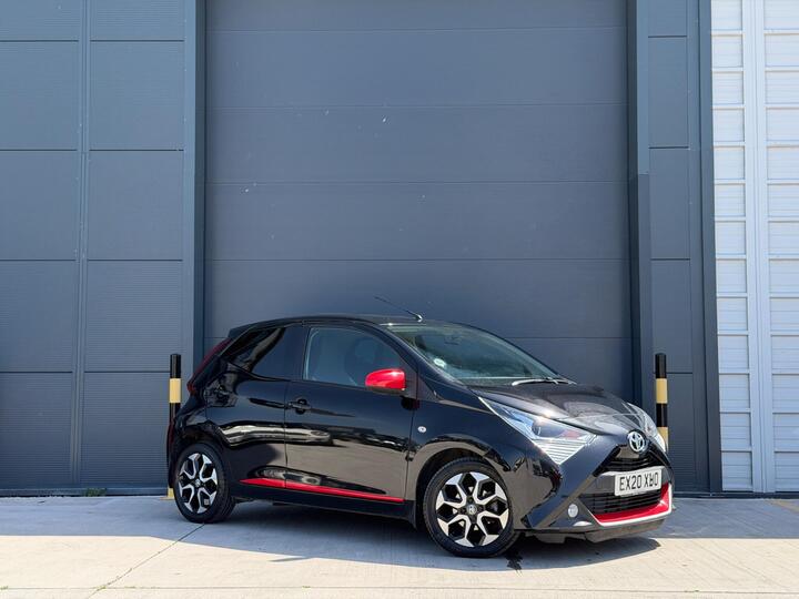 Toyota AYGO 1.0 VVT-i X-trend Funroof X-shift Euro 6 5dr