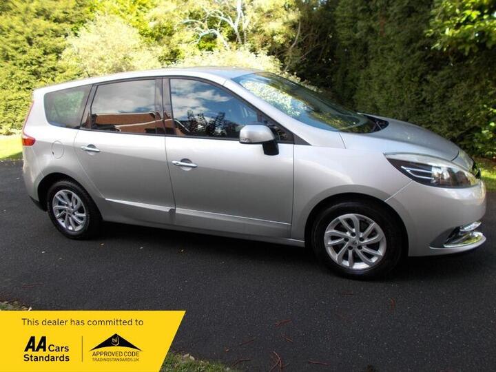 Renault Grand Scenic 1.5 DCi Dynamique TomTom EDC Euro 5 5dr