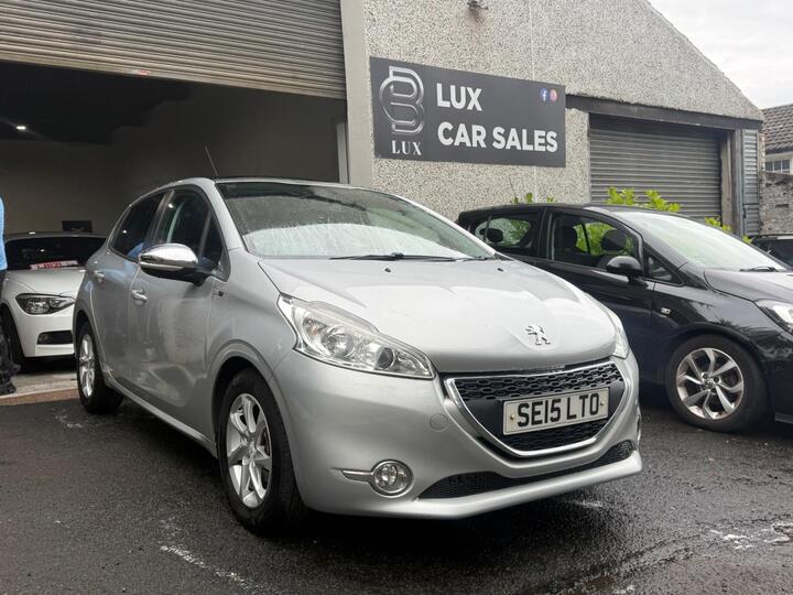 Peugeot 208 1.2 VTi PureTech Style Euro 6 5dr